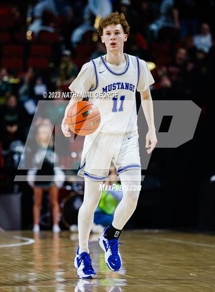 Thumbnail 2 in Millard North vs. Gretna (NSAA Class A Semifinal) photogallery.