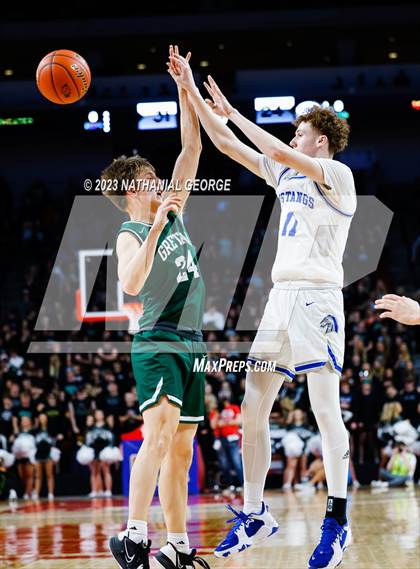 Thumbnail 1 in Millard North vs. Gretna (NSAA Class A Semifinal) photogallery.
