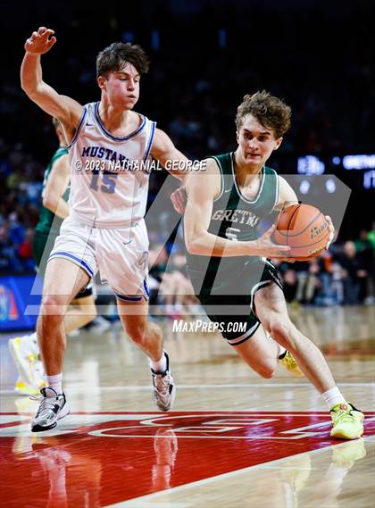 Thumbnail 3 in Millard North vs. Gretna (NSAA Class A Semifinal) photogallery.