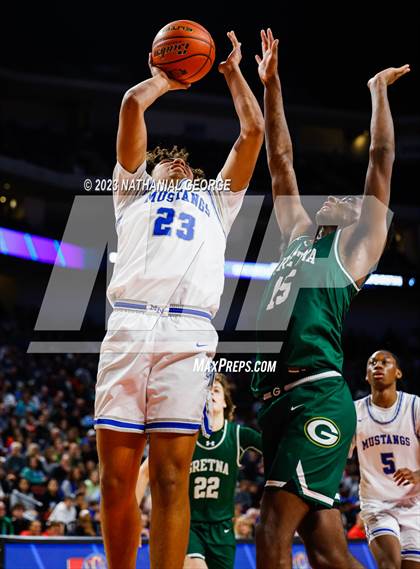 Thumbnail 3 in Millard North vs. Gretna (NSAA Class A Semifinal) photogallery.