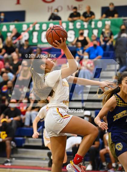 Thumbnail 3 in Cathedral Catholic vs. Bonita Vista (CIF San Diego Section Open Final) photogallery.