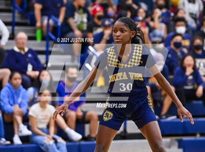 Thumbnail 3 in Cathedral Catholic vs. Bonita Vista (CIF San Diego Section Open Final) photogallery.