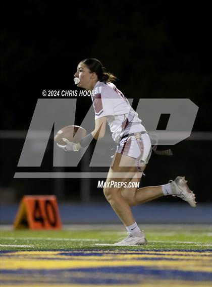 Thumbnail 2 in Red Mountain vs Marana (AIA 6A Semifinal) photogallery.