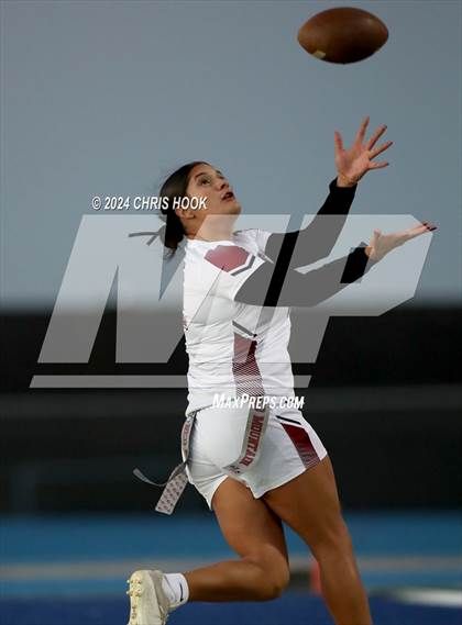 Thumbnail 3 in Red Mountain vs Marana (AIA 6A Semifinal) photogallery.