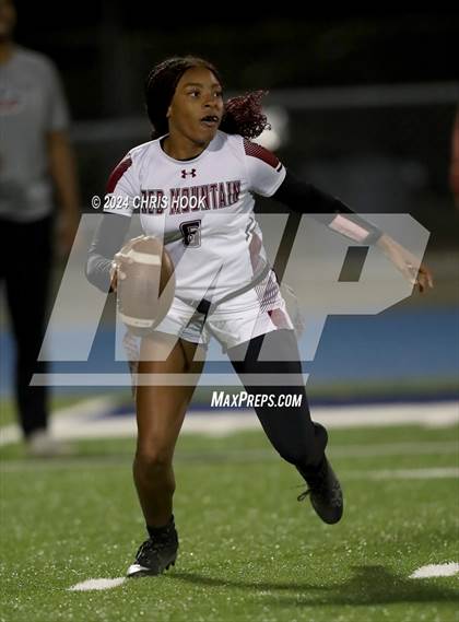 Thumbnail 2 in Red Mountain vs Marana (AIA 6A Semifinal) photogallery.