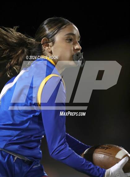 Thumbnail 2 in Red Mountain vs Marana (AIA 6A Semifinal) photogallery.