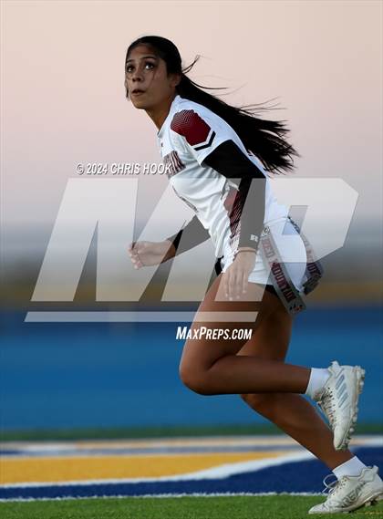 Thumbnail 2 in Red Mountain vs Marana (AIA 6A Semifinal) photogallery.