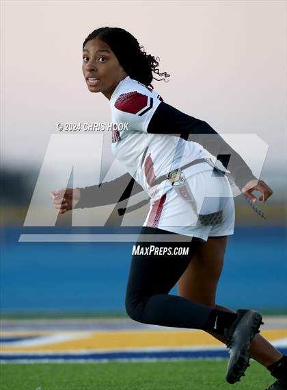 Thumbnail 1 in Red Mountain vs Marana (AIA 6A Semifinal) photogallery.