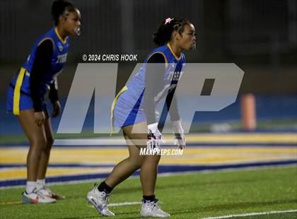 Thumbnail 2 in Red Mountain vs Marana (AIA 6A Semifinal) photogallery.