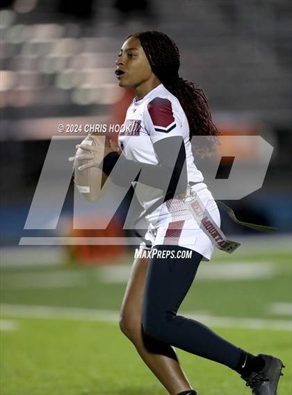 Thumbnail 2 in Red Mountain vs Marana (AIA 6A Semifinal) photogallery.