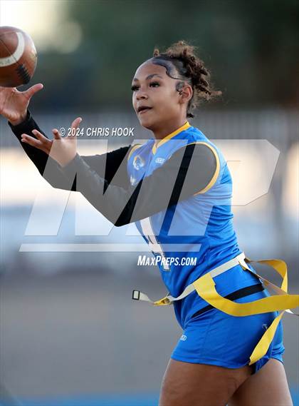 Thumbnail 1 in Red Mountain vs Marana (AIA 6A Semifinal) photogallery.