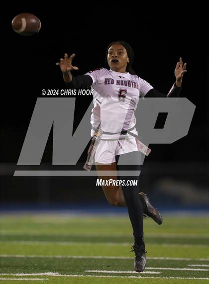 Thumbnail 2 in Red Mountain vs Marana (AIA 6A Semifinal) photogallery.