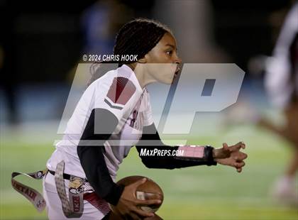 Thumbnail 2 in Red Mountain vs Marana (AIA 6A Semifinal) photogallery.