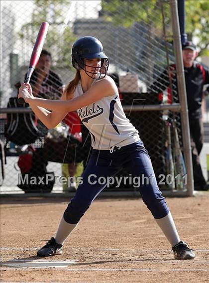 Thumbnail 2 in Glendale @ Flintridge Prep photogallery.