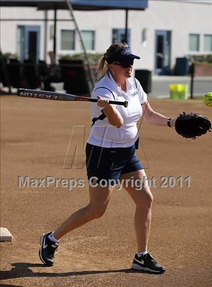 Thumbnail 3 in Glendale @ Flintridge Prep photogallery.