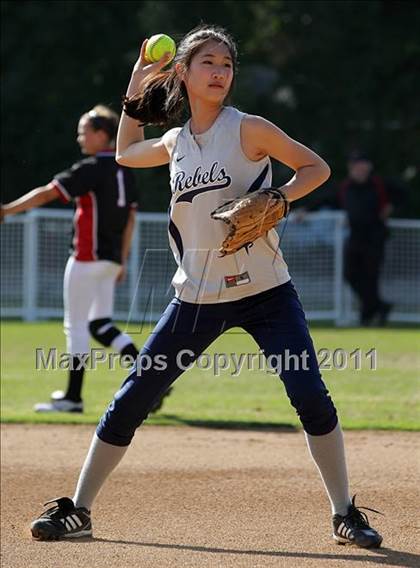 Thumbnail 1 in Glendale @ Flintridge Prep photogallery.