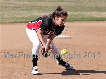 Thumbnail 3 in Glendale @ Flintridge Prep photogallery.