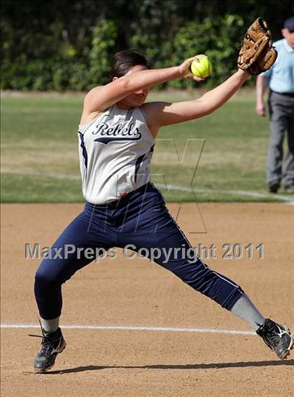 Thumbnail 1 in Glendale @ Flintridge Prep photogallery.