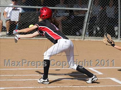 Thumbnail 3 in Glendale @ Flintridge Prep photogallery.