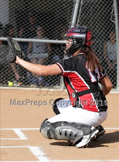 Thumbnail 3 in Glendale @ Flintridge Prep photogallery.