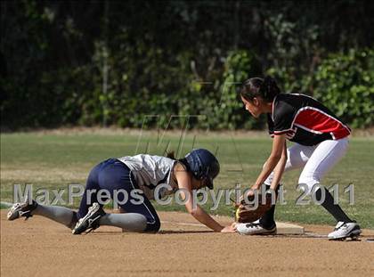 Thumbnail 2 in Glendale @ Flintridge Prep photogallery.