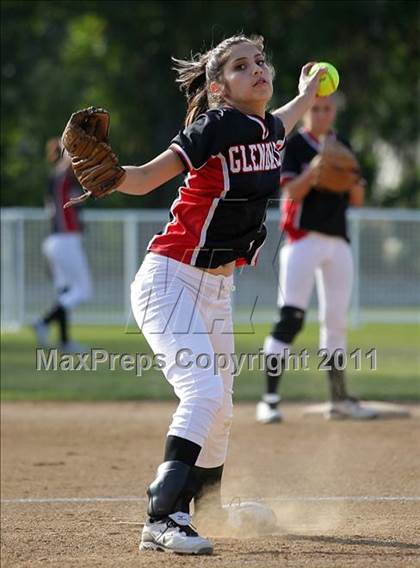 Thumbnail 1 in Glendale @ Flintridge Prep photogallery.