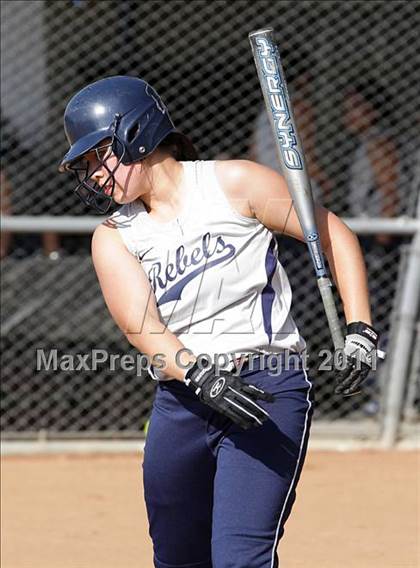 Thumbnail 2 in Glendale @ Flintridge Prep photogallery.
