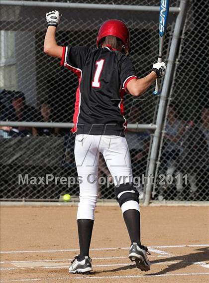 Thumbnail 3 in Glendale @ Flintridge Prep photogallery.