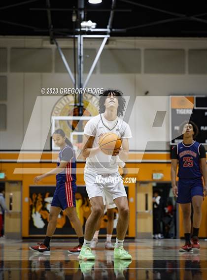 Thumbnail 2 in Crossroads vs Notre Dame (SO) (2023 South Pasadena Tournament) photogallery.