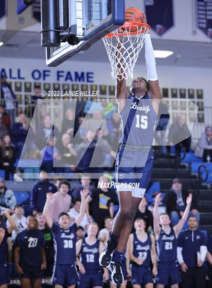 Thumbnail 3 in Sartell-St. Stephen vs. Bemidji photogallery.