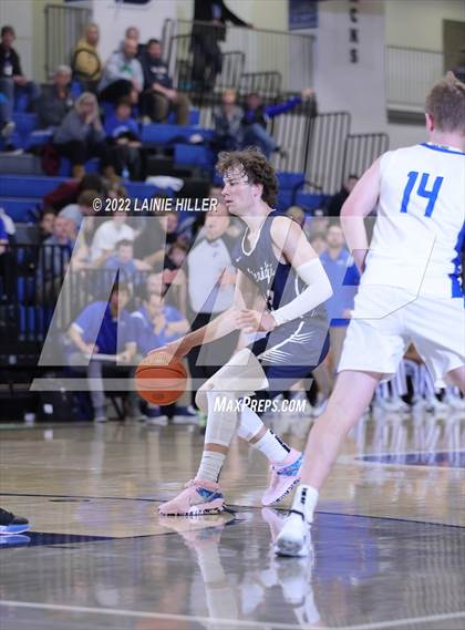 Thumbnail 2 in Sartell-St. Stephen vs. Bemidji photogallery.