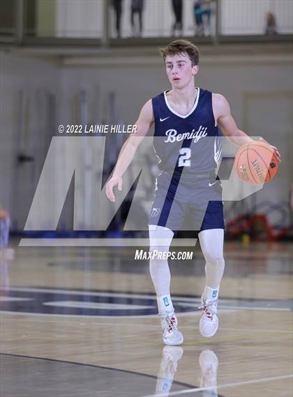 Thumbnail 3 in Sartell-St. Stephen vs. Bemidji photogallery.