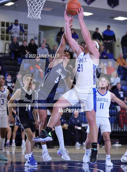 Thumbnail 1 in Sartell-St. Stephen vs. Bemidji photogallery.