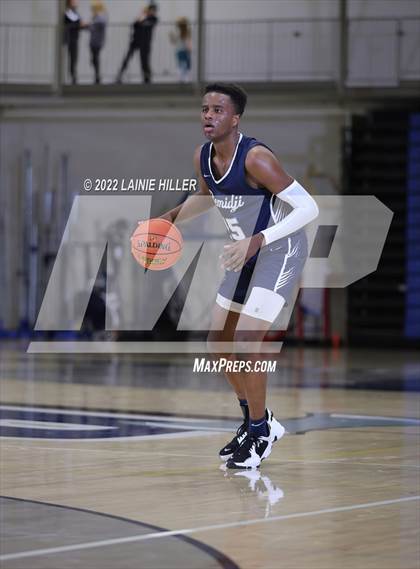Thumbnail 3 in Sartell-St. Stephen vs. Bemidji photogallery.