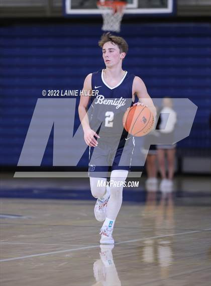 Thumbnail 2 in Sartell-St. Stephen vs. Bemidji photogallery.