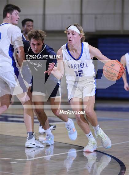 Thumbnail 1 in Sartell-St. Stephen vs. Bemidji photogallery.