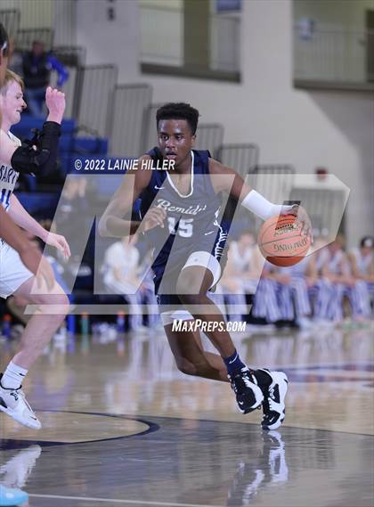 Thumbnail 3 in Sartell-St. Stephen vs. Bemidji photogallery.