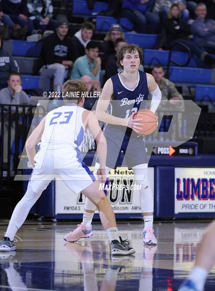 Thumbnail 3 in Sartell-St. Stephen vs. Bemidji photogallery.