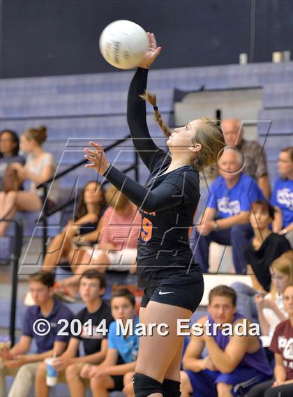 Thumbnail 2 in Indian Rocks Christian vs Osceola (Indian Rocks Pre-Season Varsity Tournament) photogallery.