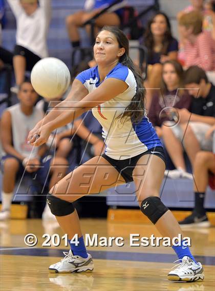 Thumbnail 2 in Indian Rocks Christian vs Osceola (Indian Rocks Pre-Season Varsity Tournament) photogallery.
