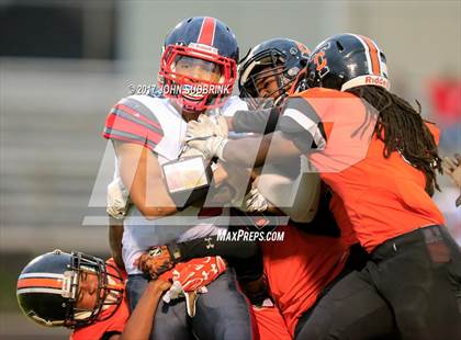 Thumbnail 2 in Grafton @ Churchland photogallery.