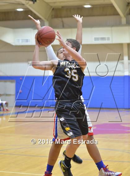 Thumbnail 3 in Mitchell vs. Northside Christian 2014 Mustang Christmas Tournament photogallery.