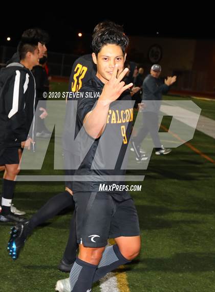 Thumbnail 1 in Torrey Pines Soccer (Extending the Season) photogallery.