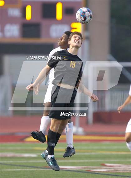 Thumbnail 1 in Torrey Pines Soccer (Extending the Season) photogallery.