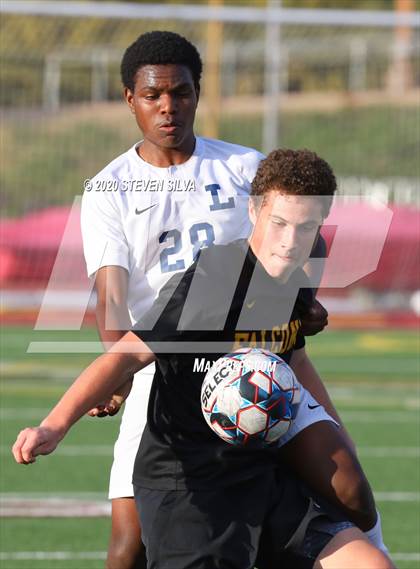 Thumbnail 3 in Torrey Pines Soccer (Extending the Season) photogallery.