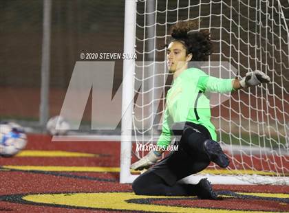 Thumbnail 3 in Torrey Pines Soccer (Extending the Season) photogallery.