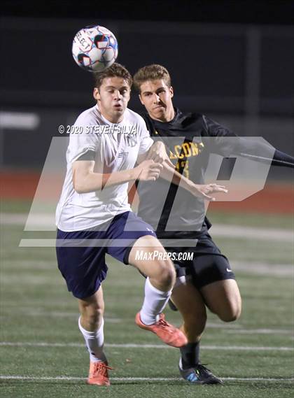 Thumbnail 3 in Torrey Pines Soccer (Extending the Season) photogallery.