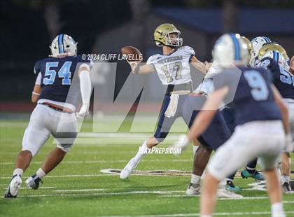 Thumbnail 2 in Pinewood Prep vs Bethesda Academy (Recovery Bowl) photogallery.