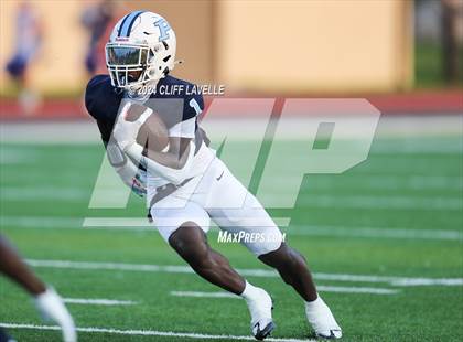 Thumbnail 3 in Pinewood Prep vs Bethesda Academy (Recovery Bowl) photogallery.