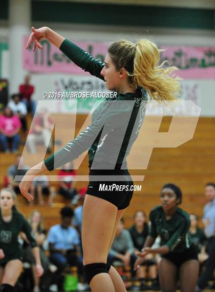 Thumbnail 3 in Katy @ Mayde Creek photogallery.